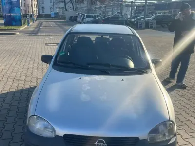 Gebraucht Opel Corsa 65 PS (47 kW) 2000 Grau Limousine