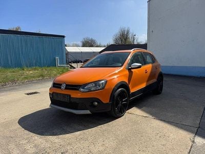 Second-hand VW Polo Cross 86 CP (63 kW) 2011 Portocaliu Hatchback