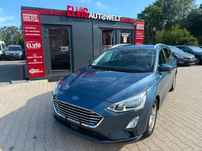 Gebraucht Ford Focus Cool & Connect 125 PS (91 kW) 2018 Blau Limousine