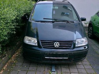 VW Sharan