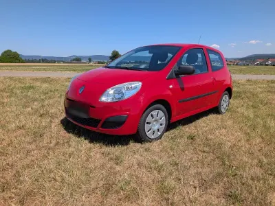 Gebraucht Renault Twingo Authentique 58 PS (42 kW) 2010 Rot Kleinwagen