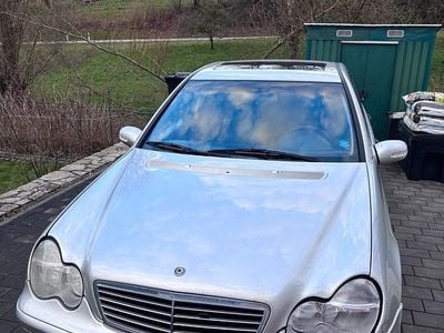 Gebraucht Mercedes C180 143 PS (105 kW) 2003 Silber Limousine