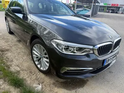 Gebraucht BMW 520 Luxury Line 190 PS (139 kW) 2018 Schwarz Kombi