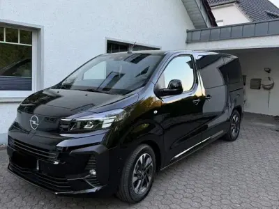 Gebraucht Opel Zafira Life GS Line 177 PS (130 kW) 2025 Schwarz Van / Kleinbus