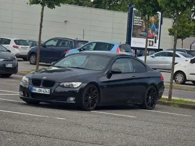Gebraucht BMW 320 Performance 180 PS (132 kW) 2008 Schwarz Coupé