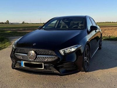 Usata Mercedes A200 AMG line 163 CV (119 kW) 2020 Nero Utilitaria