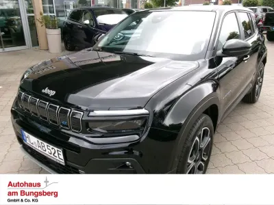 Second-hand Jeep Avenger Summit 114 kW (156 CP) 2023 Negru SUV