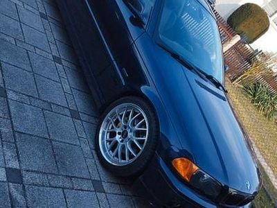 Gebraucht BMW 325 Performance 196 PS (144 kW) 2002 Blau