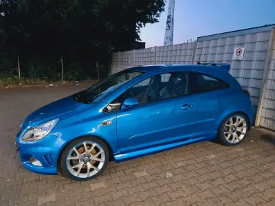 Gebraucht Opel Corsa OPC 192 PS (141 kW) 2009 Blau Kleinwagen