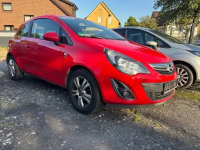 Gebraucht Opel Corsa Active 87 PS (63 kW) 2013 Rot Kleinwagen