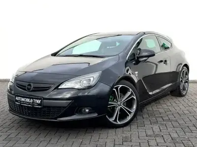 Usata Opel Astra GTC OPC 180 CV (132 kW) 2012 Grigio Coupé