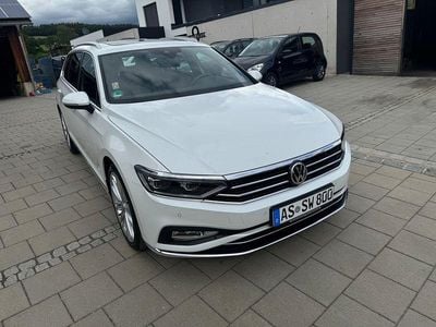 Gebraucht VW Passat 272 PS (200 kW) 2020 Weiß Kombi
