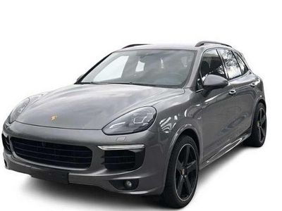 Grau Gebraucht 2016 Porsche Cayenne S Sport SUV | 44.900 €