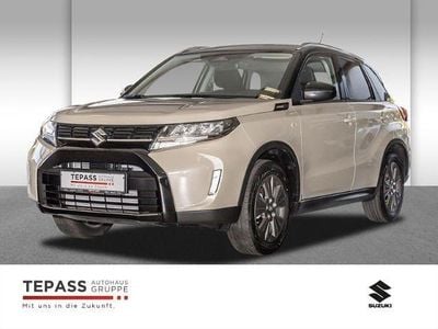 Neu Suzuki Vitara Comfort 110 PS (80 kW) 2025 Cosmic (beige SUV