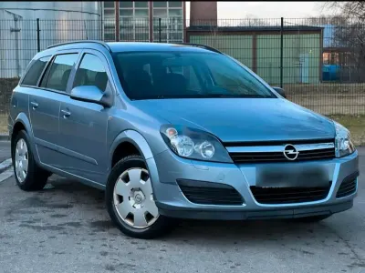 Gebraucht Opel Astra 125 PS (91 kW) 2005 Silber Kombi