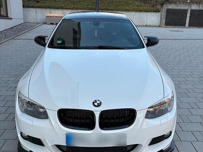Gebraucht BMW 320 M Sport 184 PS (135 kW) 2012 Weiß Coupé