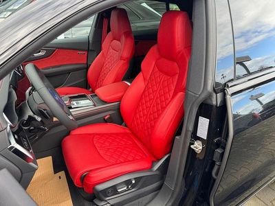 Neu Audi Q8 S-Line 286 PS (210 kW) 2026 Schwarz SUV