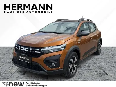 Usata Dacia Sandero Stepway 101 CV (74 kW) 2023 Arancione Berlina