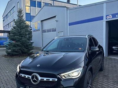 Mercedes GLA250