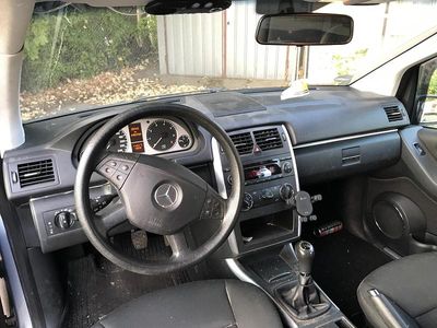 Mercedes B170