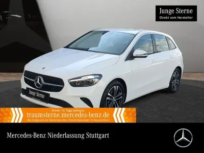 Gebraucht Mercedes B180 Progressive 136 PS (100 kW) 2025 Polarweiß Van / Kleinbus