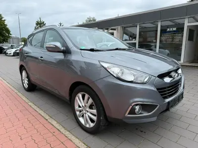Gebraucht Hyundai ix35 Style 163 PS (119 kW) 2013 Grau SUV