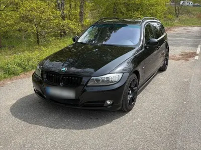 Gebraucht BMW 318 143 PS (105 kW) 2009 Schwarz Kombi