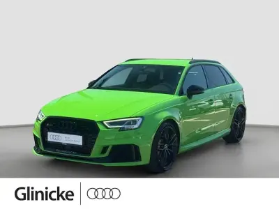 Gebraucht Audi RS3 Sportback Comfort 400 PS (294 kW) 2020 Kyalamigrün Kleinwagen