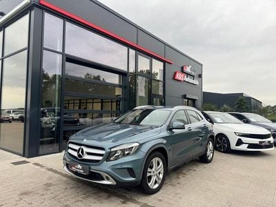Mercedes GLA220