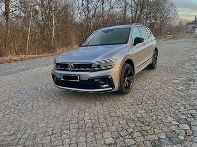 Gebraucht VW Tiguan Allspace Highline 150 PS (110 kW) 2020 Schwarz SUV