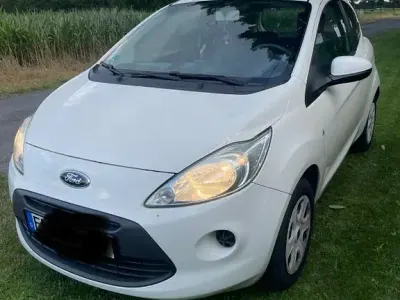 Gebraucht Ford Ka 69 PS (50 kW) 2010 Weiß Kleinwagen
