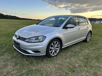 Gebraucht VW Golf VII Highline 131 PS (96 kW) 2020 Grau Kleinwagen