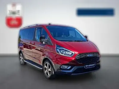 Gebraucht Ford Transit S 131 PS (96 kW) 2022 Rot metallic Van