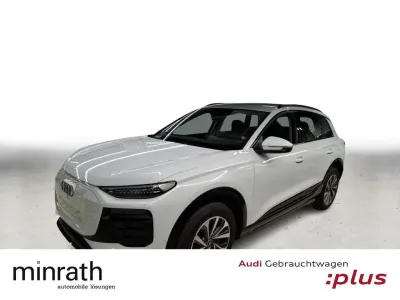 Gebraucht Audi Q6 e-tron Comfort 284 kW (387 PS) 2024 Gletscherweiß metallic SUV