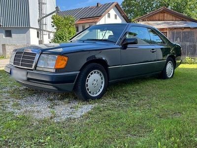 Second-hand Mercedes E300 179 CP (131 kW) 1990 Gri Coupe