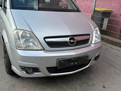 Gebraucht Opel Meriva 90 PS (66 kW) 2007 Silber Van / Kleinbus