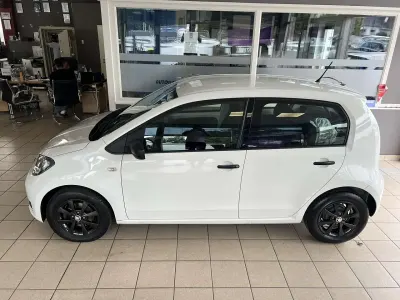Gebraucht Skoda Citigo Cool Edition 60 PS (44 kW) 2019 Weiß Kleinwagen
