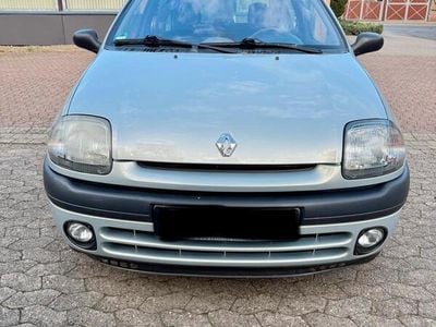 Renault Clio II