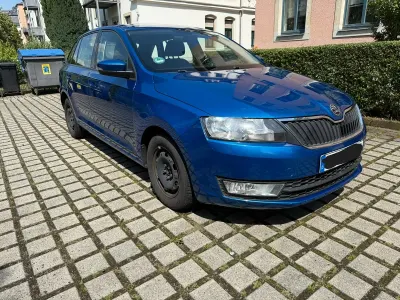 Gebraucht Skoda Rapid 90 PS (66 kW) 2016 Blau Kleinwagen