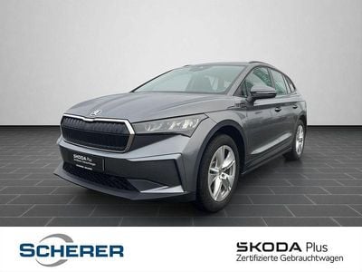Grau Gebraucht 2023 Skoda Enyaq iV Loft SUV | 25.680 € (Fairer Preis)