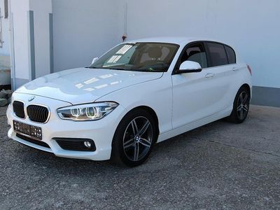 Weiß Gebraucht 2015 BMW 118 Kleinwagen | 12.999 €