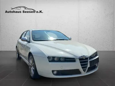 Gebraucht Alfa Romeo 159 Ti 185 PS (136 kW) 2008 Weiß Limousine
