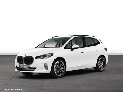 Gebraucht BMW 220 Active Tourer 150 PS (110 kW) 2025 Weiß Van / Kleinbus