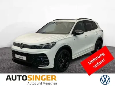 Gebraucht VW Tiguan R-line 204 PS (150 kW) 2025 Pure white SUV