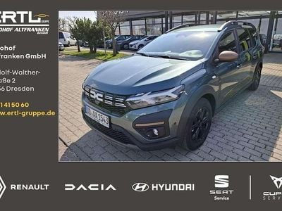 Gebraucht Dacia Jogger Extreme 141 PS (103 kW) 2025 Zedergrün Van / Kleinbus
