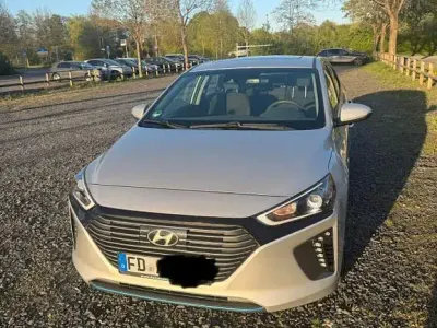 Gebraucht Hyundai Ioniq Style 141 PS (103 kW) 2018 Silber Kleinwagen