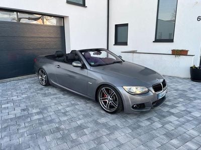Gebraucht BMW 335 Cabriolet M Sport 306 PS (225 kW) 2012 Grau Cabrio