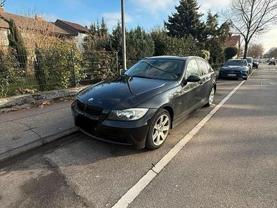 Schwarz Gebraucht 2006 BMW 318 Limousine | 5.500 € (Fairer Preis)