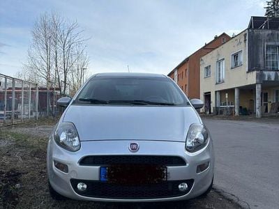 Gebraucht Fiat Punto 69 PS (50 kW) 2016 Silber Kleinwagen