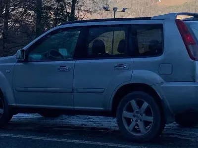 Gebraucht Nissan X-Trail 136 PS (100 kW) 2007 Silber SUV